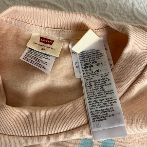 Levi’s cropped sweatshirt peach pink gray script XS excellent! - Picture 3 of 7